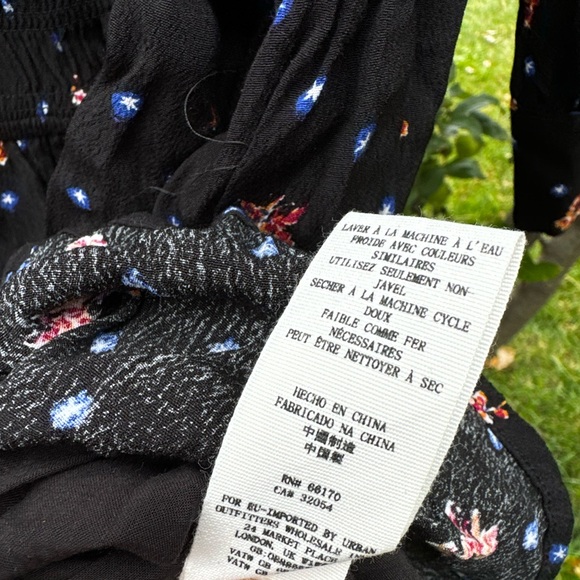 FREE PEOPLE Two Faces Printed Mini Dress, Black - Sz L - Picture 9 of 13